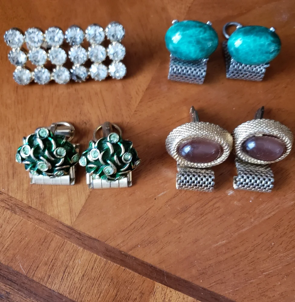 Vintage Bundle Of Cufflinks